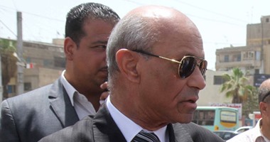 القائم بأعمال محافظ القاهرة : توزيع شروط تقنين أوضاع أصحاب محلات الفجالة