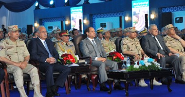 بالفيديو..رسائل وتحذيرات السيسى فى افتتاح مشروعات الإسكان والنقل اليوم.."مفيش وساطة..مصر بتاعتنا كلنا وكلنا مسئولين.. الإعلام عليه أن يحافظ على البلد.. محدش فوق القانون..إزالة العشوائيات خلال عامين