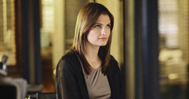 قناة "ABC" تقرر إنهاء عرض مسلسل "Castle" بسبب اعتذار بطلته ستانا كاتيك