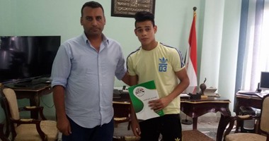 بالصور.. الأسيوطى يضم دونجا "بنى عبيد" مقابل 40 ألف جنيه