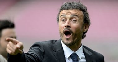 شاهد.. برشلونة يحصد ثمار خطة 3-4-3