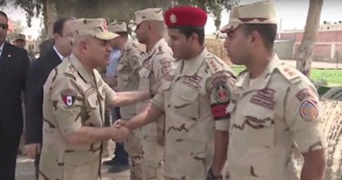 رسائل وزيرى الدفاع والداخلية من سيناء: قادرون على حماية أرض الفيروز.. معركتنا ضد الإرهاب مستمرة.. ويشددان على ضرورة تجفيف منابع الجماعات المتطرفة.. ويؤكدان: استراتيجيات جديدة لمواجهة خفافيش الظلام