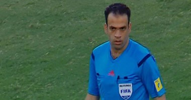الحنفى يدير اللقاء الـ9 للأهلى والرابع لذئاب الجبل