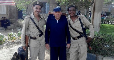 بالصور.. تعرف على سر تواجد سعد الصغير فى "السجن" بالبدلة الزرقاء