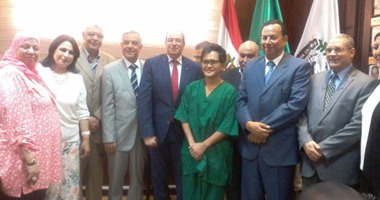 بالصور.. رئيس جامعة المنوفية يطمئن على زراعة كبد لـ 3 حالات بالمعهد القومى
