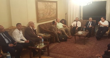رئيس مركز الشرق الأوسط السعودى يقترح إنشاء منطقة حرة بجزيرة تيران.. أنور عشقى: قطر وتركيا تعملا على إعادة المجد العثمانى فى المنطقة بالتحالف مع الإخوان وأمريكا.. وواشنطن تريد هيمنة إيران على المنطقة