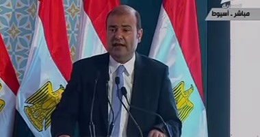 نواب يدافعون عن وزير التموين بالبرلمان: "مغرضون يحاولون عرقلته"