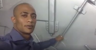 بالفيديو.. محمد رمضان يركب موجة فى أضخم خزنة أموال ويعلق: مفتاح السعادة