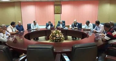 محافظ الشرقية يوصى برفض عقد رعاية فريق الكرة