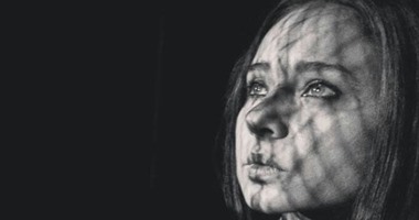 حازم حسين يكتب: اشتباك.. الواقعية المُضلِّلة وسينما الحشد المجانى