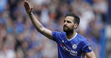 فابريجاس يطلب إغاثة ريال مدريد.. وكونتى يتمسك ببقائه