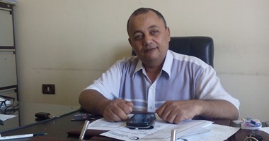 نقيب صيادلة المنيا لـ"اليوم السابع".. أكثر من 400 صنف دواء غير موجود بالسوق.. وعلاج فيروس "سى" سيكون مثل الأنفلونزا.. الصيدلى بالمستشفيات الحكومية يعامل كأمين عهدة.. ويؤكد: سلاسل الصيدليات غير قانونية