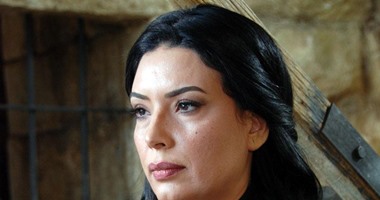 عبير صبرى تأتى من الصعيد لتصبح سيدة أعمال فى "نسوان قادرة"