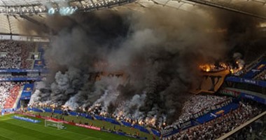 بالفيديو.. دخلة أسطورية للجماهير فى نهائى كأس بولندا بالألعاب النارية