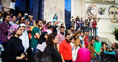 الحزب الناصرى يطالب بإقالة وزير الداخلية بعد اقتحام نقابة الصحفيين