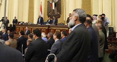 البرلمان يقف دقيقة حدادا على أرواح شهداء الكنيسة البطرسية