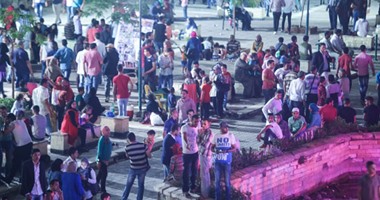 إقبال كثيف لأهالى المنيا على الحدائق وكورنيش النيل فى رابع أيام العيد