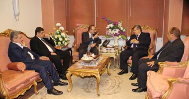 وزير التعليم العالى: قانون جديد للبحث العلمى يمكن الجامعات من الاستثمار