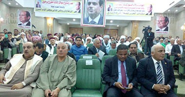 فلاحو مطروح يستغيثون بالنواب: سيوة تغرق فى مياه الصرف الزراعى