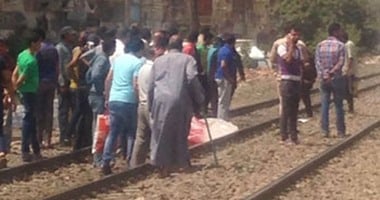 مصرع شاب إثر سقوطه أسفل عجلات قطار فى الزقازيق