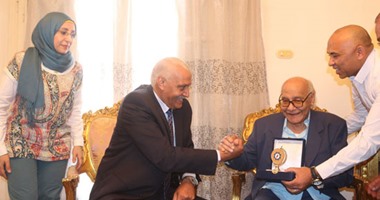 وفاة الأديب محمد الراوى