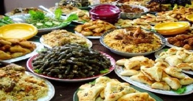 "بتفطر ايه أول يوم رمضان"..البط والمحشى سيستم أكلات المصريين فى أول فطار