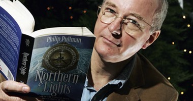 جاك ثورن يعيد كتابة "His Dark Materials" لعرضها فى مسلسل على "BBC"