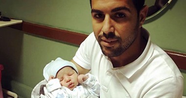 النادى الأهلي يهنئ صبرى رحيل باستقبال مولوده الجديد