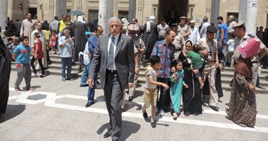 مدير أمن الغربية يتفقد خدمات تأمين المسجد الأحمدى بطنطا