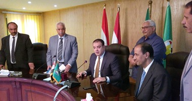 محافظ الفيوم يعتمد نتيجة الابتدائية بنسبة نجاح 85%