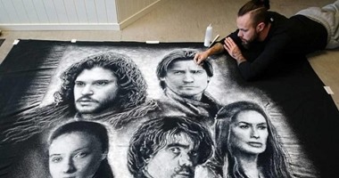 بالصور.. بعد الرسم بالرمال.. فنان نرويجى ينفذ لوحات مبهرة بالملح