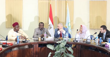 بالصور.. وزير المشروعات الكاميرونى يختتم زيارته للقاهرة 