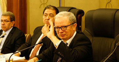 نائب أمام لجنة الخطة والموازنة: كل سنة الحكومة تصدر قرارا بترشيد الإنفاق ولا ينفذ