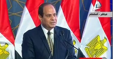 بالفيديو.. السيسي يفتح المرحلتين الأولى والثانية بمشروع "الأسمرات" ويتفقد الوحدات