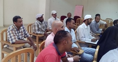 "لا للإرهاب والفتنة الطائفية" ندوة بقرية صفانية فى المنيا