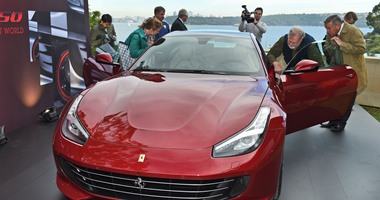 بالصور.. فيرارى تكشف عن سيارتها الجديدة GTC4Lusso بأستراليا