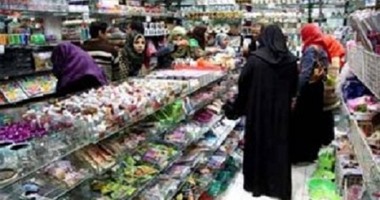 وراء كل لافتة "آخر العنقود"خدعة..5 مشاهد هتشوفهم فى محلات "كل حاجة بـ 2.5"