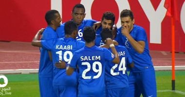 الهلال السعودى يقيل مديره الفنى لسوء النتائج وتعيين الرومانى "سيبيريا" مؤقتا