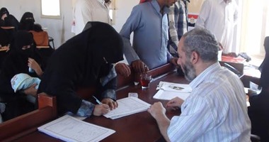 بالصور.. توثيق 56 عقد زواج قبلى بمبنى المركز القومى للمرأة بطور سيناء 