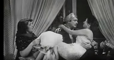 كم نجمة "شالها" رشدى أباظة فى أفلام السينما المصرية؟