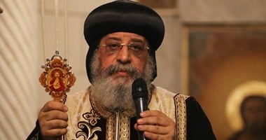 البابا تواضروس يكرم الأب بولاد اليسوعى فى "يوم الإخوة" مع الفاتيكان