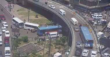 بالصور.. المرور يستكمل أعمال تطوير كوبرى الجيزة المعدنى  