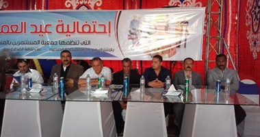 بالصور.. المنطقة الصناعية بالقنطرة شرق تحتفل بعيد العمال