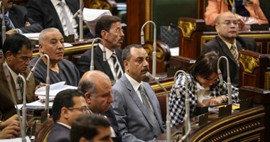 ننشر ملامح مذكرة"التيار الديمقراطى" إلى البرلمان..  تعديل القوانين السالبة للحريات والعفو الشامل عن الشباب أبرز مطالبها.. الزاهد: يجب التوقف عن ملاحقة المعارضين.. ووكيل المجلس:نرحب بما يحقق أمن مصر