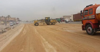 بالصور.. تطوير كوبرى العامرية فى الإسكندرية استعدادًا لفصل الصيف