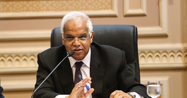 وزير النقل: طرح مناقصة الأتوبيس النهرى نهاية الشهر الجارى