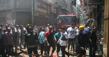 بالصور.. الحماية المدنية تواصل جهودها للسيطرة على حريق الرويعى بالعتبة