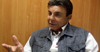 سمير صبرى يسجل حلقة للاحتفال بعيد تحرير سيناء على إذاعة الأغانى