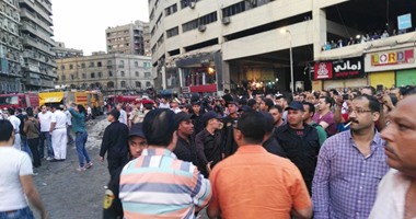 تشكيل لجنة هندسية لتقدير خسائر حريق عقارات الرويعى فى العتبة