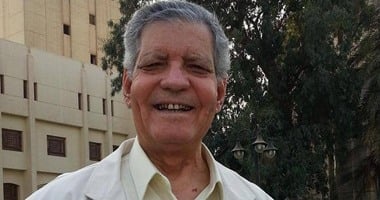 أمسية شعرية لمحمد إبراهيم أبو سنة بدار الكتب والوثائق